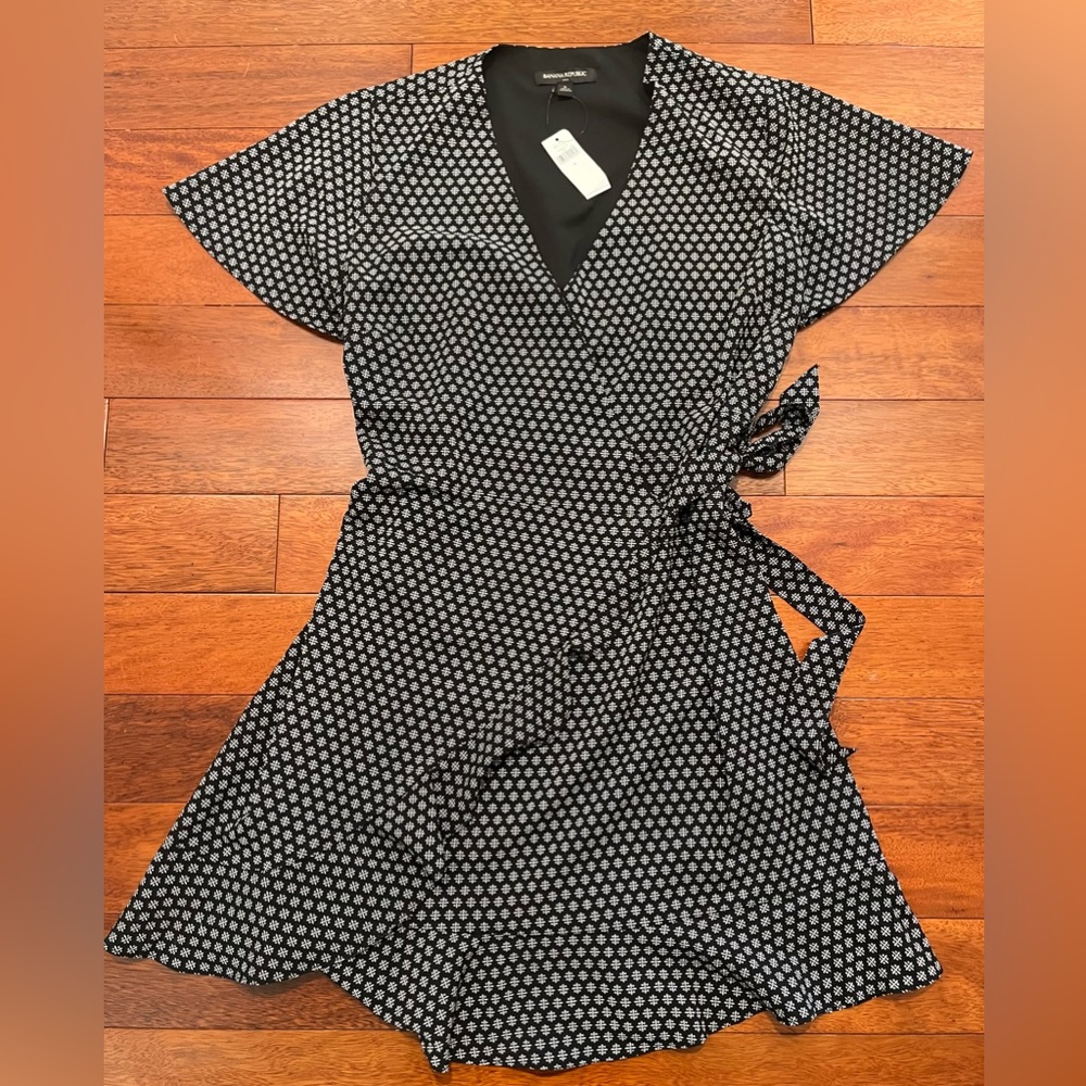 Banana Republic patterned wrap dress